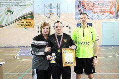 Футбольная команда Лысогорского района одержала победу в областном турнире