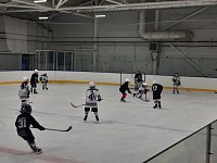 "Подсолнух" вновь на выезде: юные хоккеисты сыграли с командой из поселка Соколовый