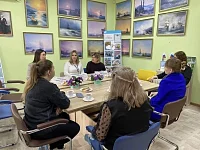 В День беременных в Комплексном центре социального обслуживания населения Лысогорского района провели тематическое мероприятие