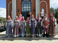В Лысых Горах праздновали день Святой Троицы