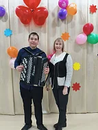Весенний аккорд: в Большой Рельне с успехом прошёл концерт баяниста Сергея Кузнецова