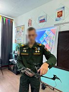 С учениками школы села Бутырки встретился участник специальной военной операции