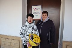Глава района Валентина Фимушкина проголосовала с юбиляршей