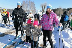 Сегодня в Лысых Горах состоялась Всероссийская традиционная массовая лыжная гонка «Лыжня России - 2025»