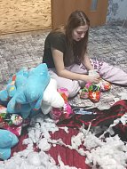 Женщины-волонтёры из Лысогорского и Калининского районов объединяются, чтобы обеспечить наших военных теплом и заботой