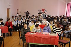 У них традиция – получать красные дипломы
