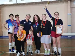 В Лысых Горах состоялся открытый районный турнир по волейболу среди женских команд