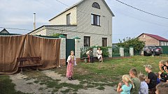 В микрорайоне Графщина прошел детский концерт, организованный самими жителями