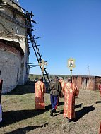 Бахметьевка отметила престольный праздник: архиерейское богослужение в старом храме