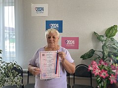 Трёхцветный гордо реет флаг на благо русского народа