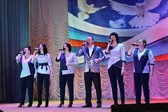 В Лысых Горах прошёл праздничный концерт, посвящённый Дню народного единства