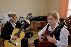 Живая нить традиций: искусство объединяет молодежь и преподавателей