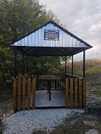 У родника в Новой Красавке появилась новая беседка