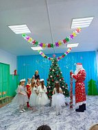 В детском саду села Невежкино  ребятишки рассказали стишки Деду Морозу