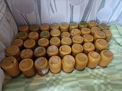 Волонтеры из Лысых Гор законсервировали 200 кг кабачков для участников СВО