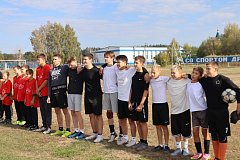 Спартакиада школьников Лысогорского района стартовала с футбольных матчей