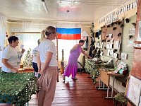 «Серебряные» волонтеры Центра социального обслуживания населения Лысогорского района посетили школьный краеведческий музей в Атаевке