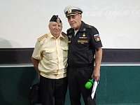 Ветеран морской службы из Лысых Гор награждён медалью "330 лет Военно-морскому флоту России"
