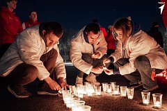 В Саратове прошла Всероссийская акция «Журавли»