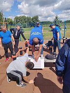 В Лысых Горах пожарные сдали нормативы ГТО