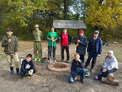 «Лесные рейнджеры» обновили экотропу «Лысогорье»