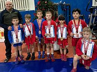 Юные самбисты снова привезли домой награды