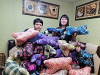 Женщины-волонтёры из Лысогорского и Калининского районов объединяются, чтобы обеспечить наших военных теплом и заботой