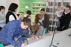 В библиотеке Лысых Гор провели интерактивную программу для многодетных семей 