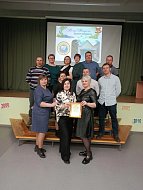 В Лысогорской школе №1 встретились выпускники разных лет