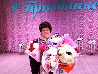 Елена Тюсина творческий юбилей отметила концертом «Цветущий май моей души»