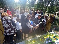 На школе в селе Невежкино установили мемориальную доску с именем полного кавалера ордена Славы Николая Степановича Лобанова
