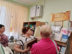 Выпускники 1981 года навестили родную школу № 1 р. п. Лысые Горы