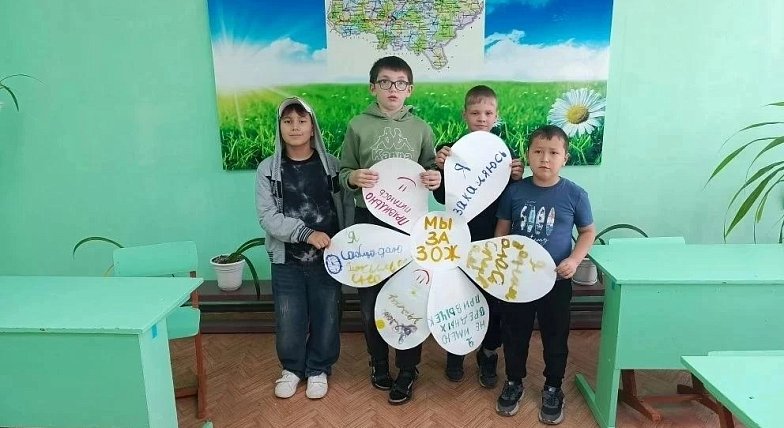 Антинаркотический месячник: школьники  учились говорить "нет!" наркотикам
