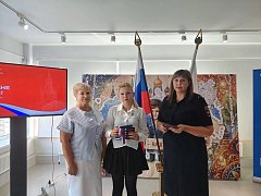 Юные лысогорцы получили паспорта граждан РФ