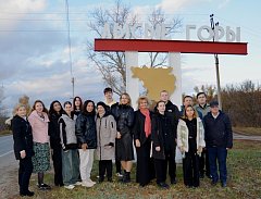 Живая нить традиций: искусство объединяет молодежь и преподавателей