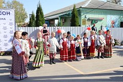 "Крутое поколение" в Лысогорском КЦСОН: День открытых дверей, полный тепла и талантов