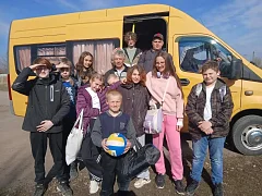 Школьники Лысогорского района приняли участие в соревнованиях по волейболу