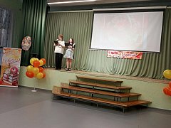 Сегодня старшеклассники школы №1 р. п. Лысые Горы взяли бразды правления в свои руки