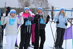 «Лыжня России»: спортивный праздник собрал жителей Лысогорского района на лыжне