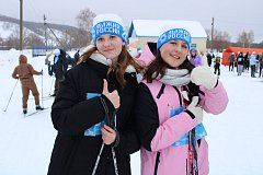 «Лыжня России»: спортивный праздник собрал жителей Лысогорского района на лыжне