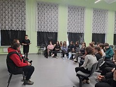В Лысогорской школе №1 состоялось мероприятие, приуроченное ко Дню отца