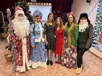 Лысогорская библиотека организовала новогоднее торжество для детей в Чадаевке
