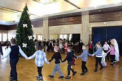 В Лысых Горах зажглась главная праздничная ёлка