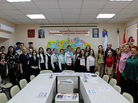 Команда газеты «Повод» Лысогорской школы №2 одержала победу на региональном фестивале