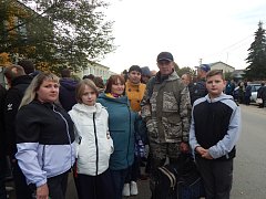 Граждане запаса, призванные в рамках частичной мобилизации,  вчера прибыли в военкомат Лысых Гор  