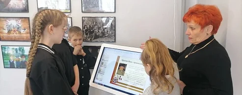 В Центре дополнительного образования р.п. Лысые Горы появился информационный киоск