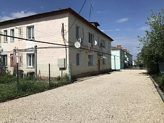 В Лысых Горах продолжается ремонт дворов